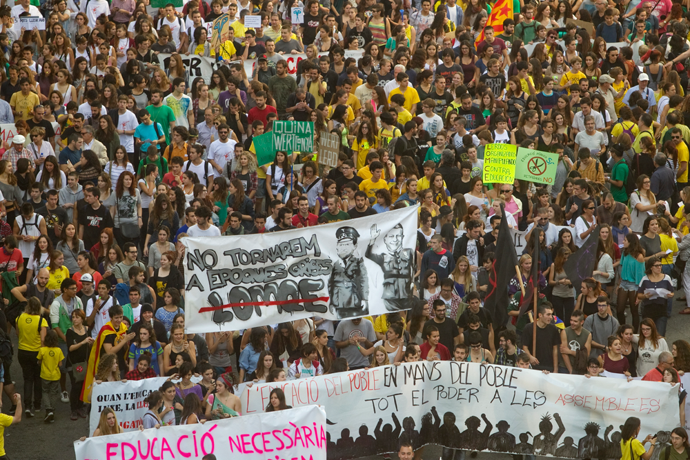 REFORMES EDUCATIVES POLÈMIQUES